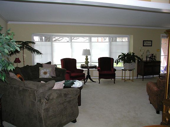 4th image of 1086 Pineknot Dr
