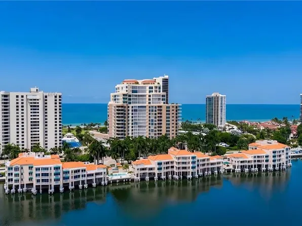4530 Gulf Shore BLVD N #2-212, NAPLES, FL 34103