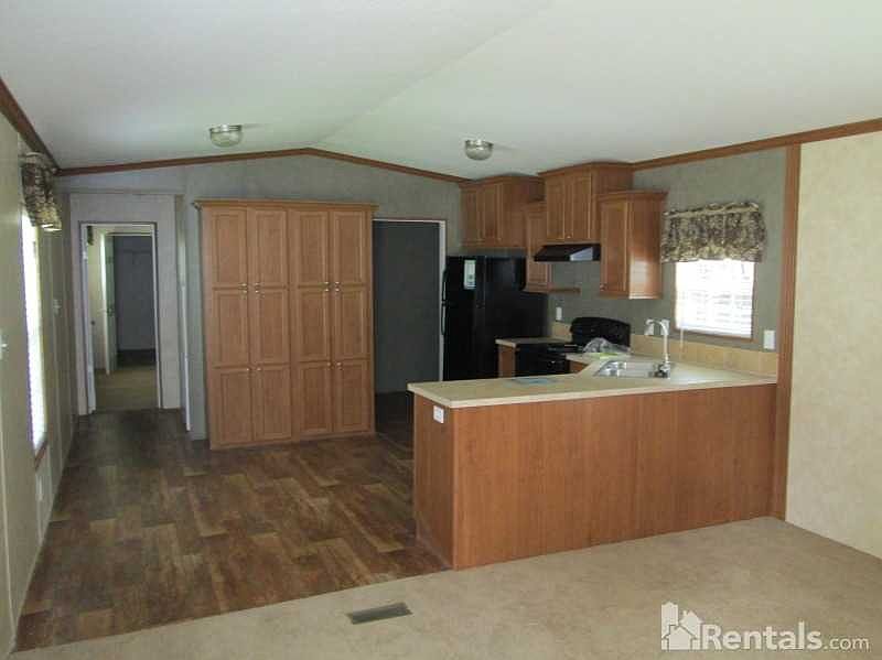 2nd image of 115 Bull Run Dr