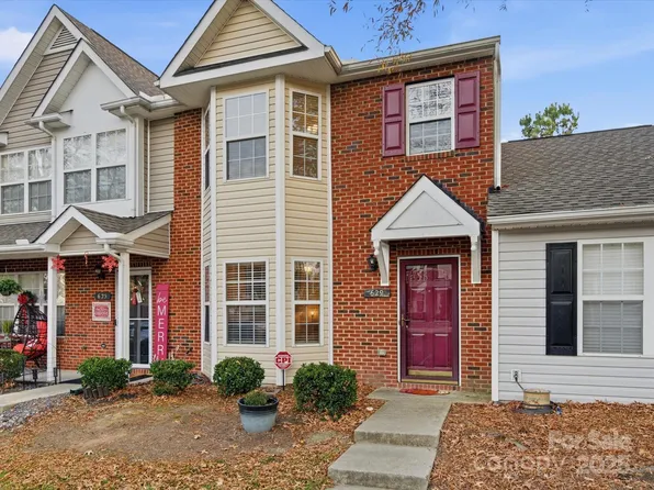 629 Gelderland Dr, Matthews, NC 28104