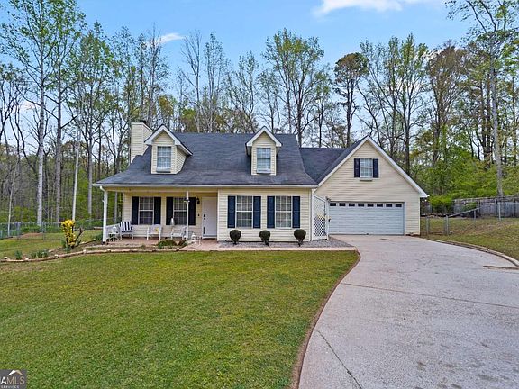 2nd image of 135 Creekview Dr