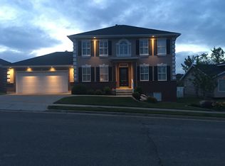 1945 E Deere View Dr, Layton, UT 84040