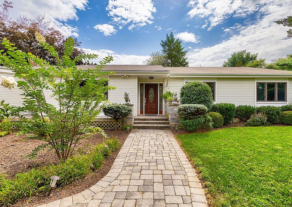 1st image of 3143 Searsmont Pl