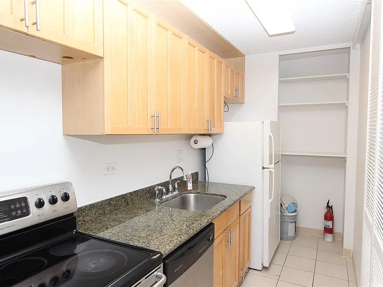 1630 Liholiho St #2105 — Photo 2