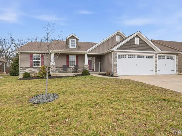 170 Austin Oaks Dr, Moscow Mills, MO 63362