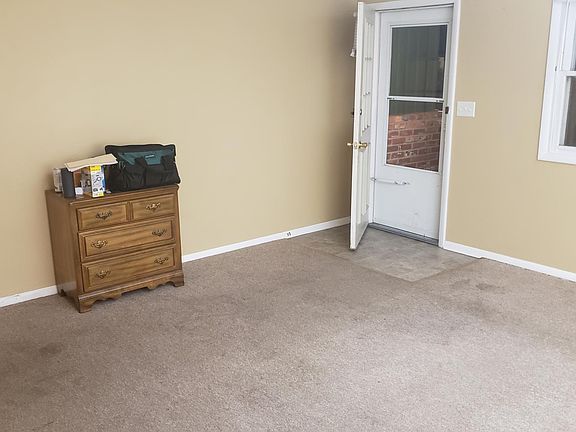 3rd image of 7806 N Tanglewood Ln