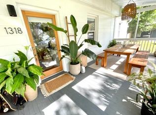 1318 Ronald Ln, Charleston, SC 29412