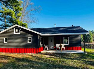 6524 Robin Dr, Harrison, MI 48625