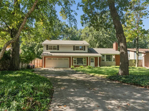 17914 S Hood Ave, Homewood, IL 60430