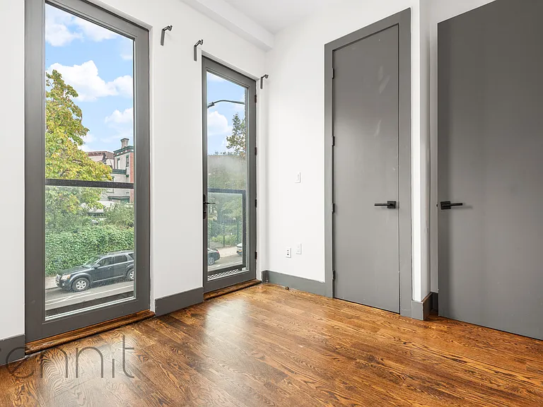 272 Throop Ave #3R — Photo 5