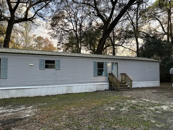 132 Zebco Rd, Thomasville, GA 31757