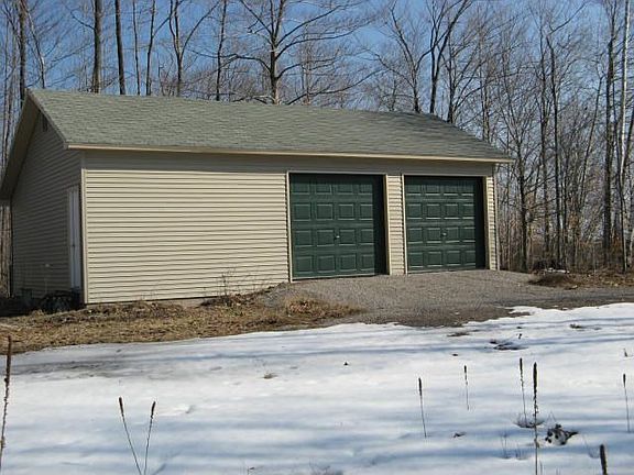 5th image of 1695 Up North Dr