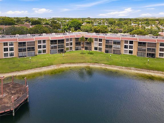 2nd image of 5605 CORAL LAKE DRIVE #105