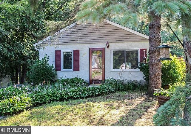 1st image of 1694 Jessie St