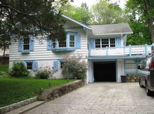 106 Overlook Rd, Newton, NJ 07860