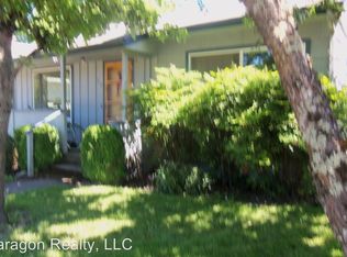 319 NW 16th St, Corvallis, OR 97330
