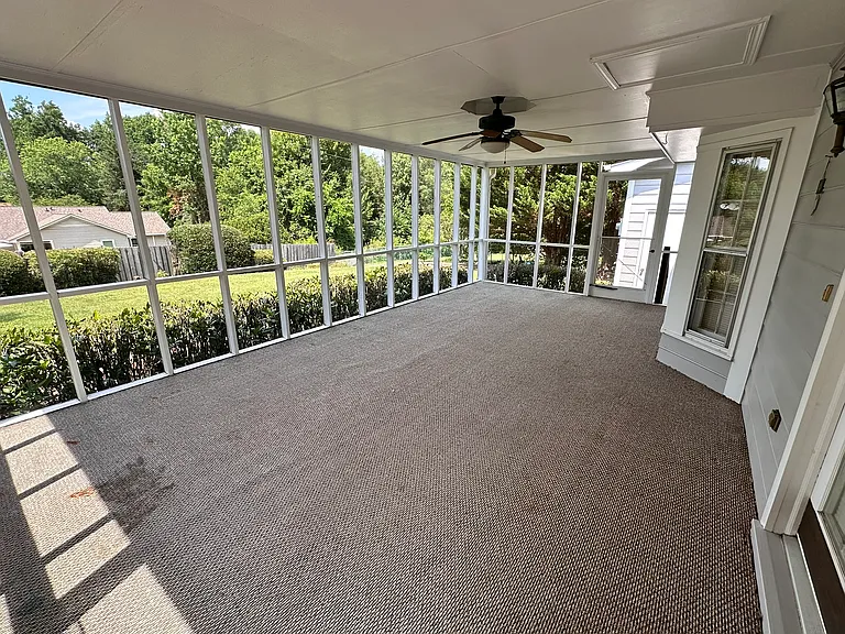201 Gray Fox Sq — Photo 12