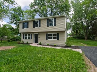 108 Meadowbrook Dr, Hillsborough, NJ 08844