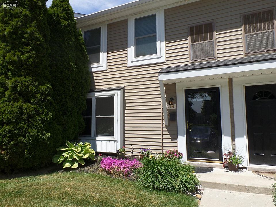 1st image of 1644 Orchard Dr #14