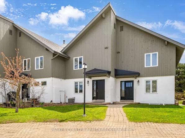 104 Kellies Way #15, The Blue Mountains, ON L9Y 0L6