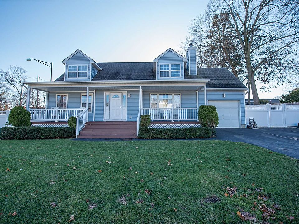 58 Lakeview Court, Ronkonkoma, NY 11779 Zillow