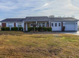 585 Clintonville Rd, Winchester, KY 40391