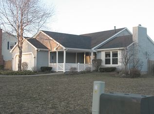 27 Foxhunt Rd, Lancaster, NY 14086