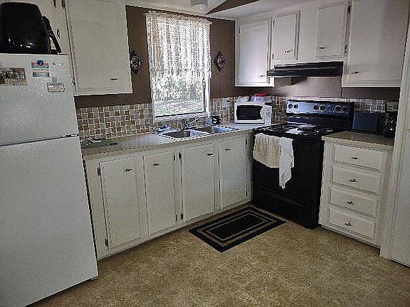 3rd image of 1257 Allium Dr #5