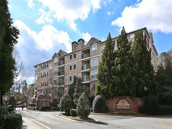 Stratford Commons Street View