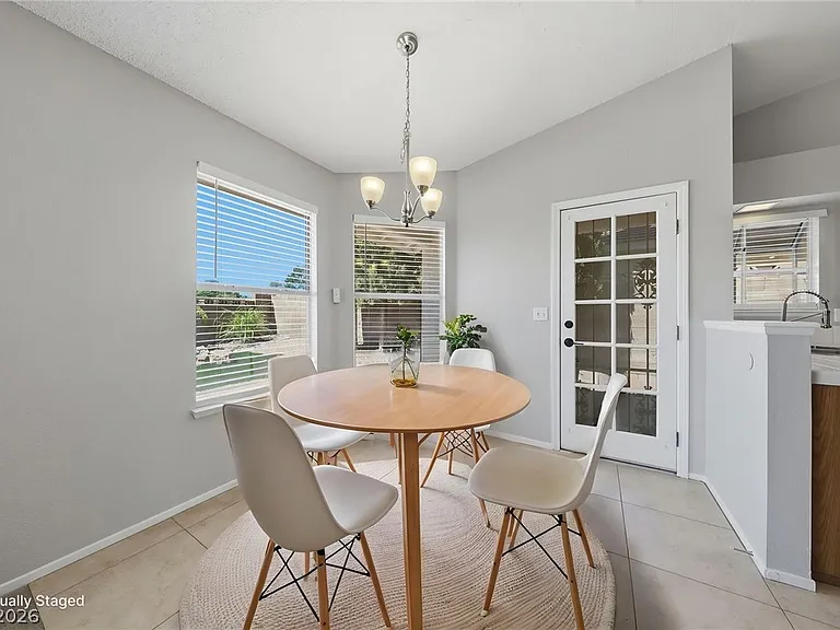 735 Stonecliff Way — Photo 17