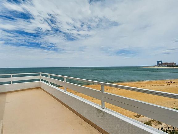 4th image of 3556 Shore Dr APT 402