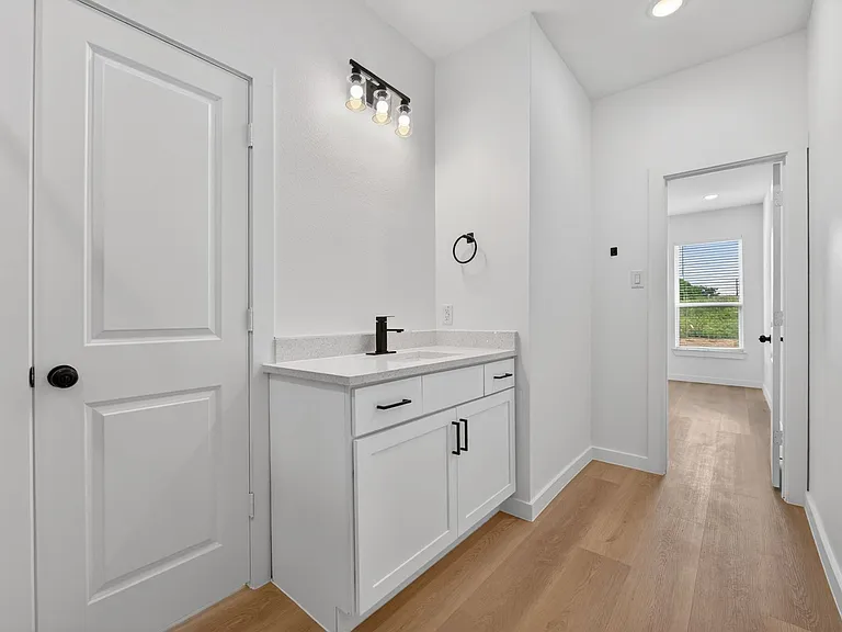10520 Tube Dr — Photo 18