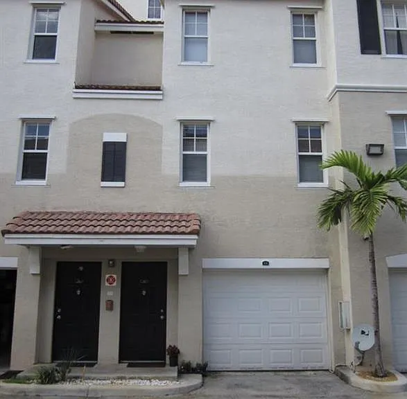 5980 W Sample Rd #203 — Photo 1