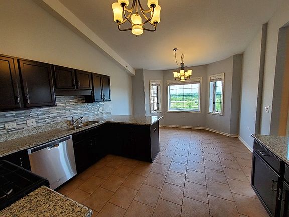 5th image of 14150 Sheffield Dr APT 401