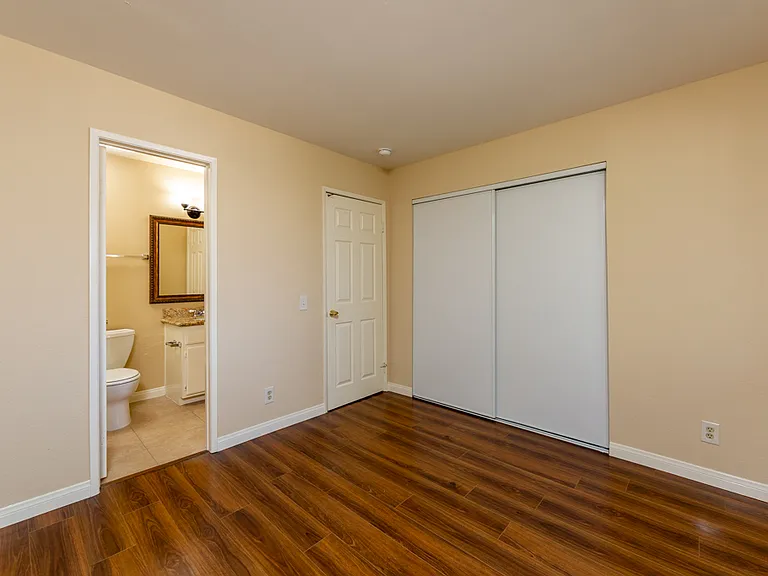 1635 Obispo Ave #D — Photo 10