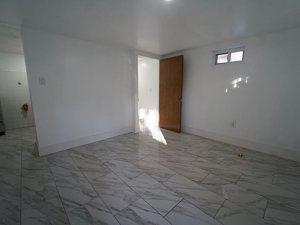 1st image of 940 E 223rd St #1