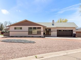 20 Robertson Rd, Pueblo, CO 81001
