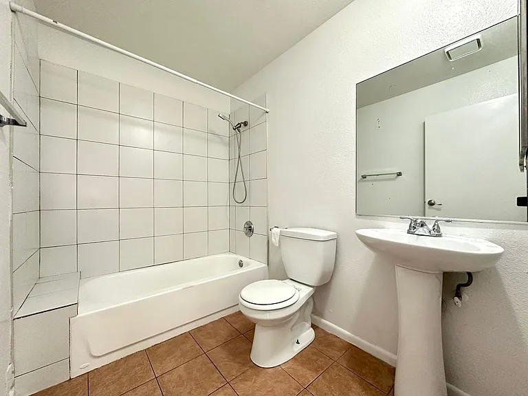 6687 W Tropicana Ave #102 — Photo 13