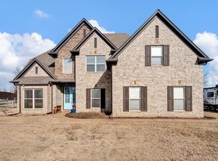 68 Hawthorn Ln, Atoka, TN 38004