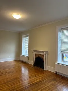 214 Woolwich St