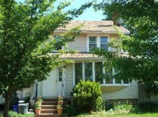 35 Crowell Pl, Valley Stream, NY 11580