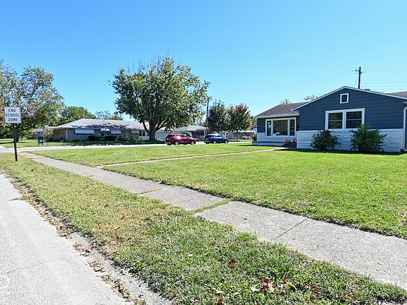 3rd image of 5101 W 22nd St