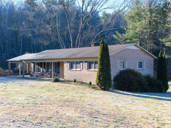 3435 Coy Miller Rd, Lenoir, NC 28645