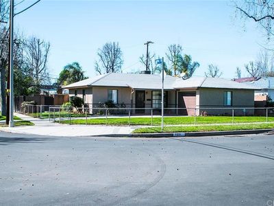 7231 Lasaine Ave, Van Nuys, CA, 91406