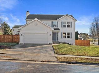 864 Harding Dr, Hartford, WI 53027