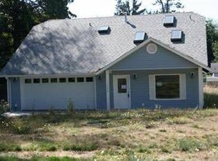 1252 Dewey Dr, Coupeville, WA 98239