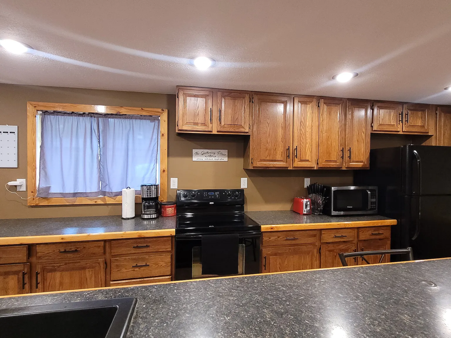 2 bed, 1.0 bath, 1150 sqft, $900 — Photo 4