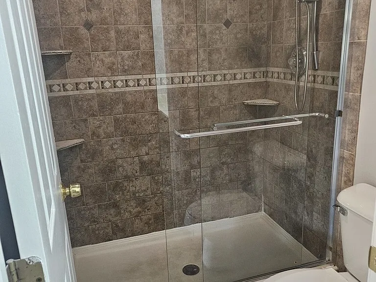 10 King Dr — Photo 17
