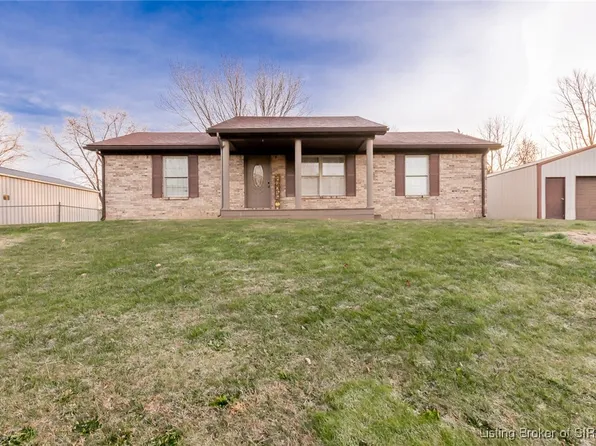 448 N Cress Drive, Pekin, IN 47165