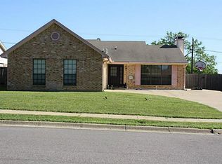 2614 Forest Ridge Ct, Arlington, TX 76016